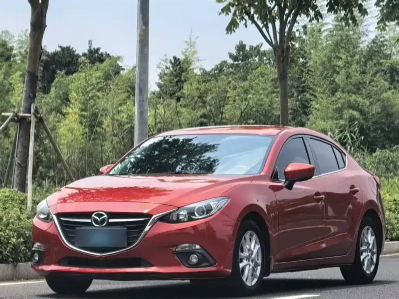 Mazda 3 Axela, 2016