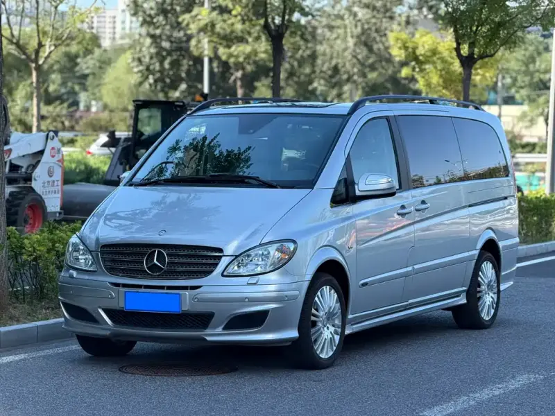 Mercedes-Benz Viano, 2010