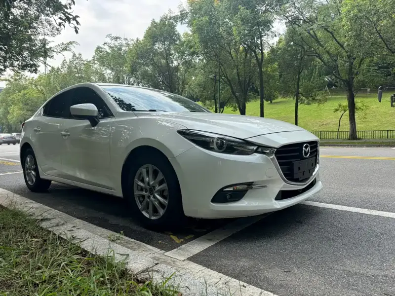 Mazda 3 Axela, 2019
