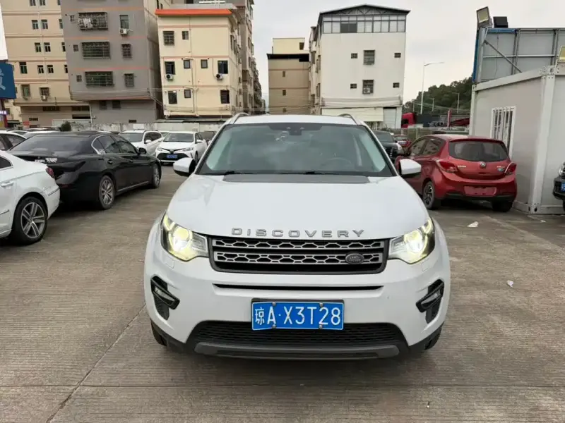Land Rover Discovery Sport, 2017