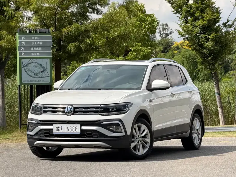 Volkswagen T-Cross, 2020