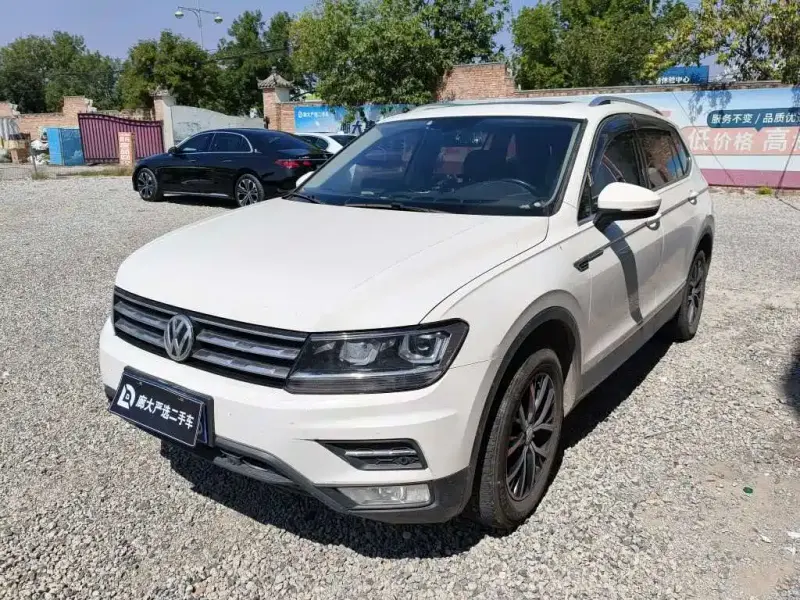 Volkswagen Tiguan L, 2018