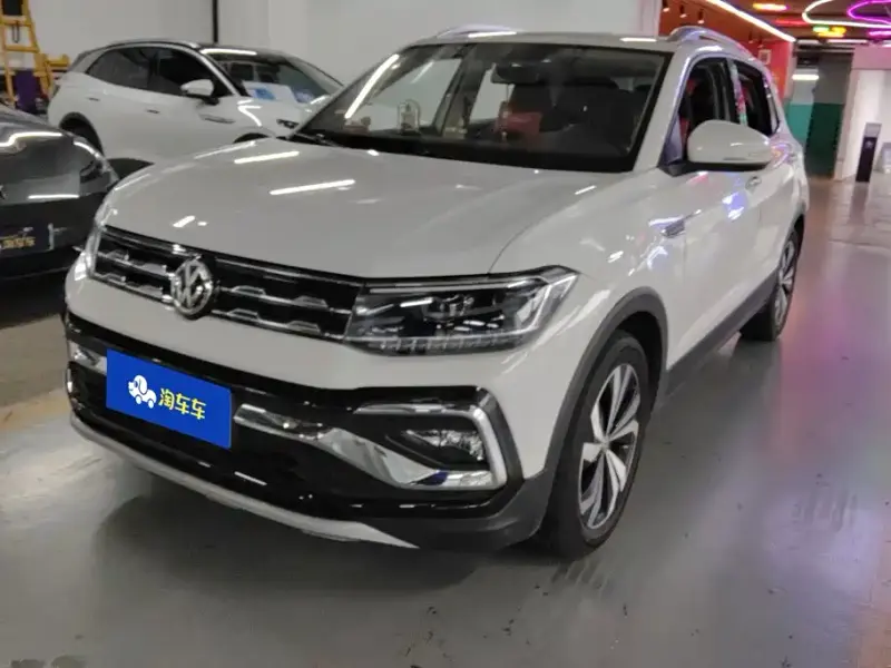 Volkswagen T-Cross, 2020