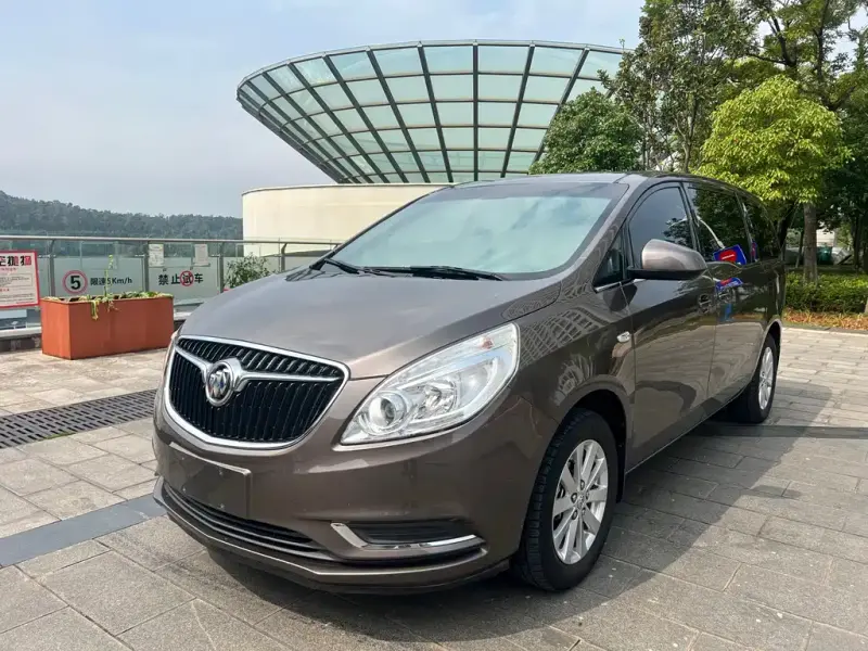Buick GL8, 2018