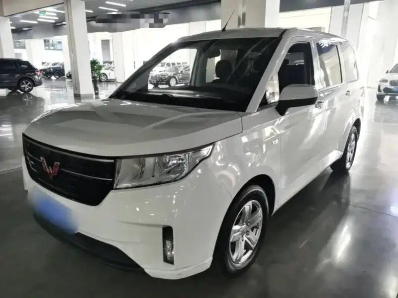 Wuling Hongguang PLUS, 2021