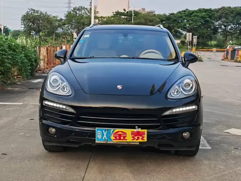 Porsche Cayenne, 2013