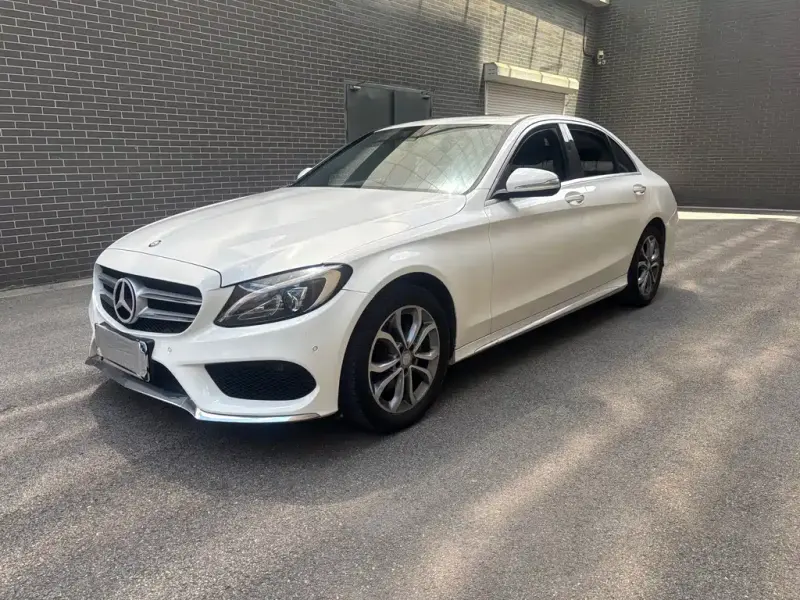 Mercedes-Benz C-Class, 2017