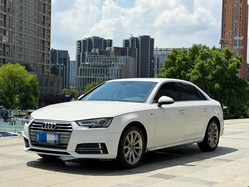 Audi A4L Audi A4L 2018 30 Anniversary Year Type 40 TFSI Fashion Type, 2017 — фото 1