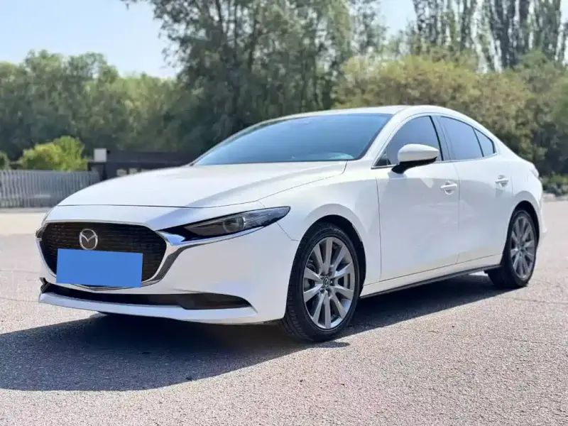 Mazda 3 Axela, 2021