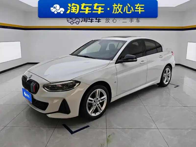 BMW 1 Series, 2021