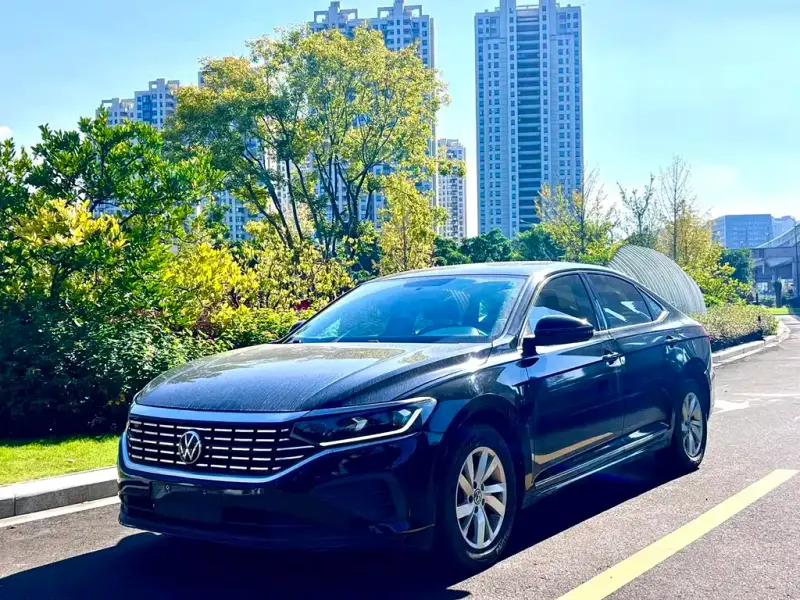 Volkswagen Passat, 2022