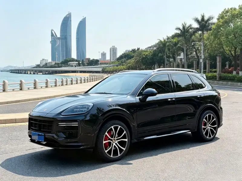 Porsche Cayenne, 2013