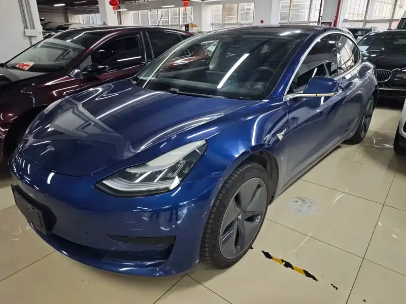 Tesla Model 3, 2020