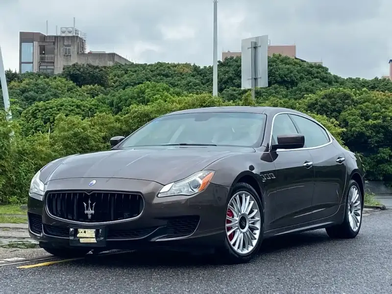 Maserati Quattroporte, 2013
