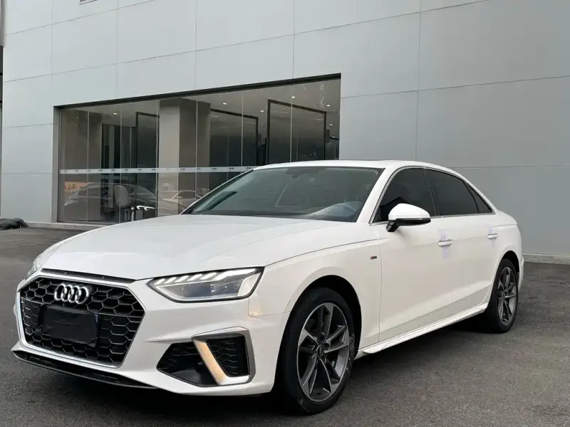 Audi A4L, 2023