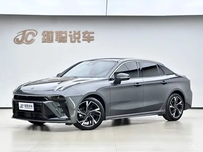 Lynk & Co 03, 2025