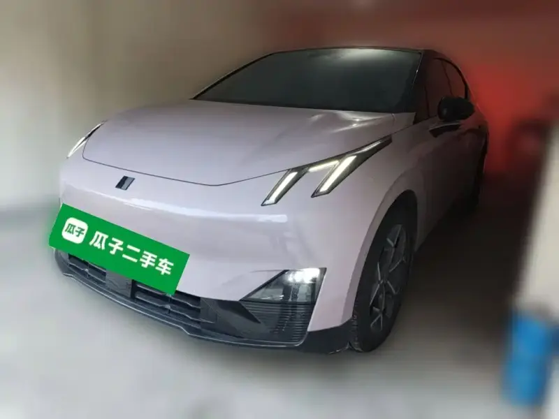 Lynk & Co Z20, 2025