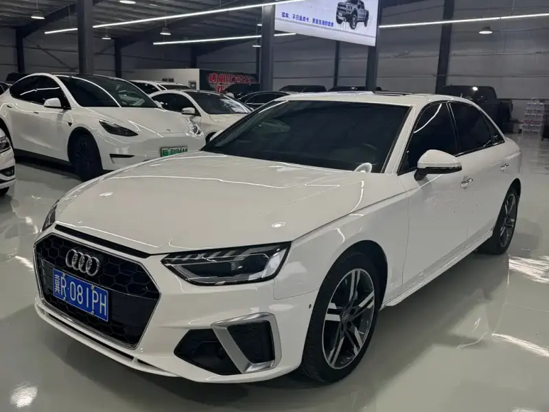 Audi A4L, 2021