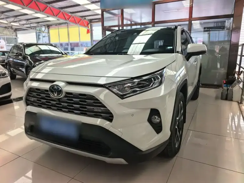 Toyota RAV4, 2021