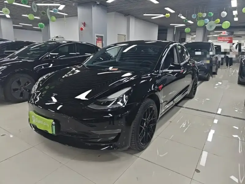 Tesla Model 3, 2020