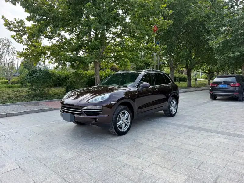 Porsche Cayenne, 2014
