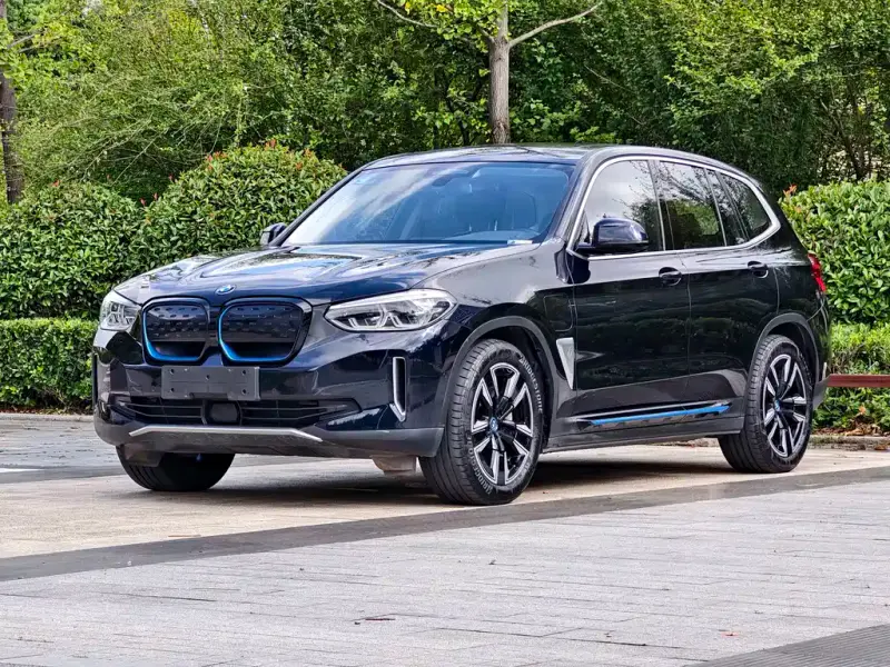 BMW iX3, 2021