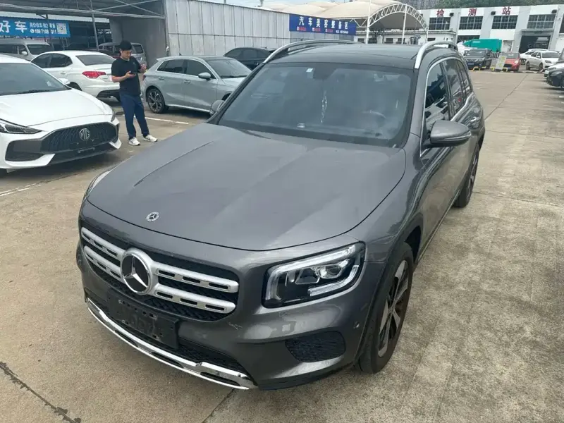 Mercedes-Benz GLB, 2021