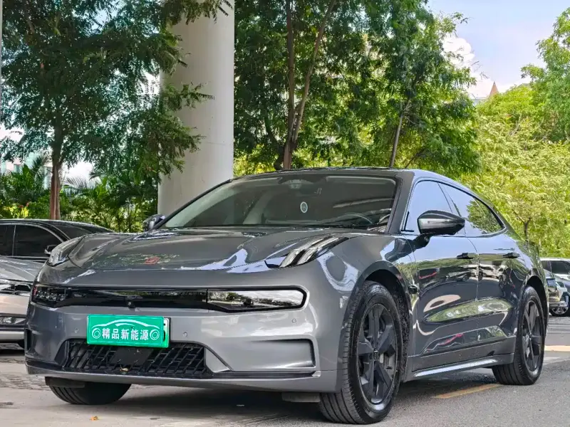 Zeekr 001, 2022