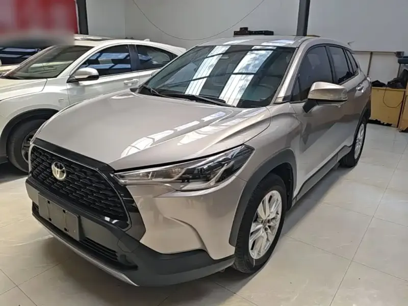 Toyota Corolla Cross Toyota Corolla Cross 2023 2.0L Pioneer Edition, 2023 — фото 1
