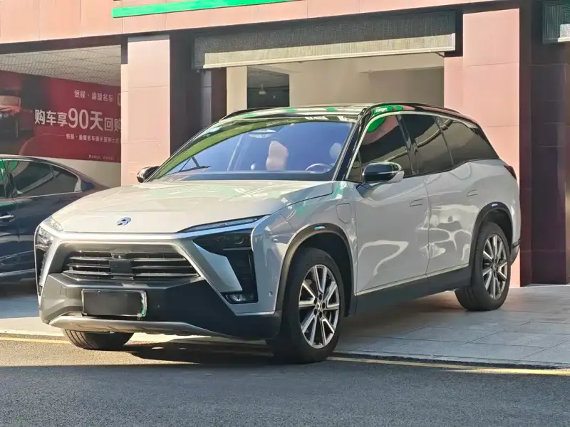 NIO ES8, 2020
