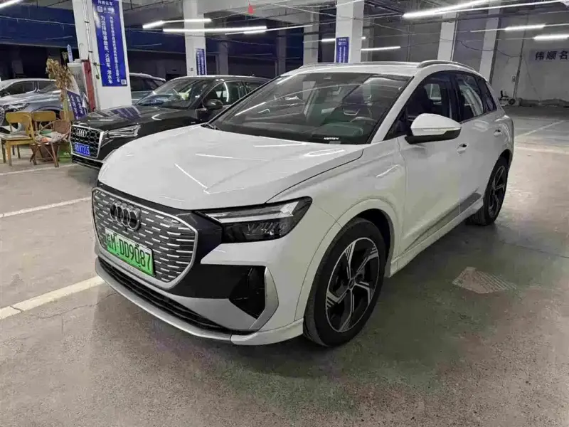 Audi Q4 e-tron, 2025