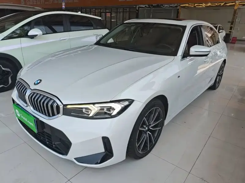 BMW 3 Series, 2023