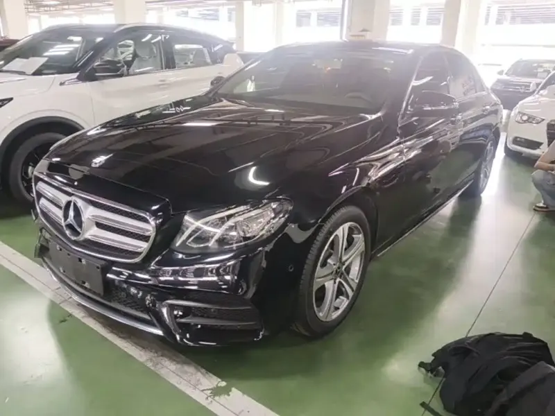 Mercedes-Benz E-Class Mercedes-Benz E-Class 2018 Facelift E 200 L Sport Type, 2018 — фото 1