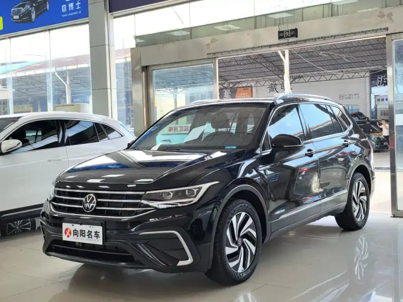 Volkswagen Tiguan L, 2023