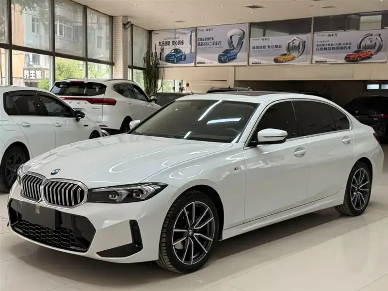 BMW 3 Series, 2023