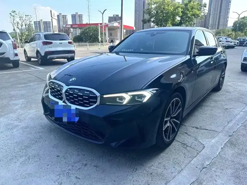 BMW 3 Series, 2024
