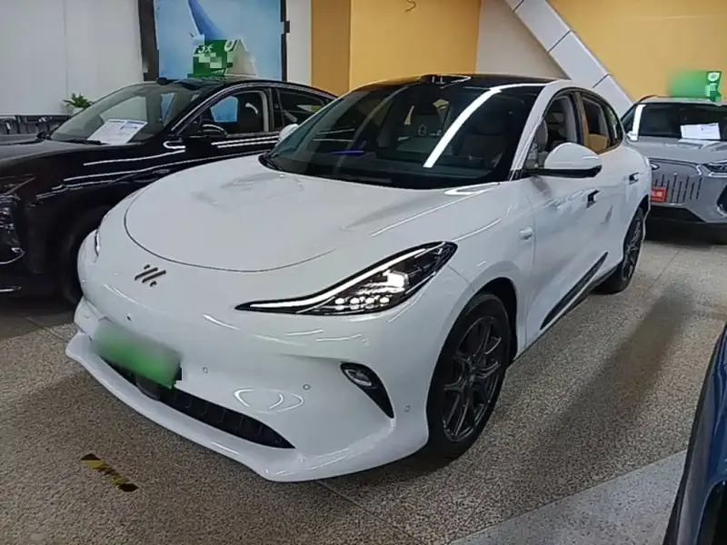 IM LS6 IM Motors LS6 2025 Spirit Lizard Smart Drive Edition, 2025 — фото 1