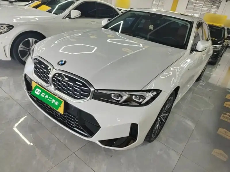 BMW 3 Series, 2023