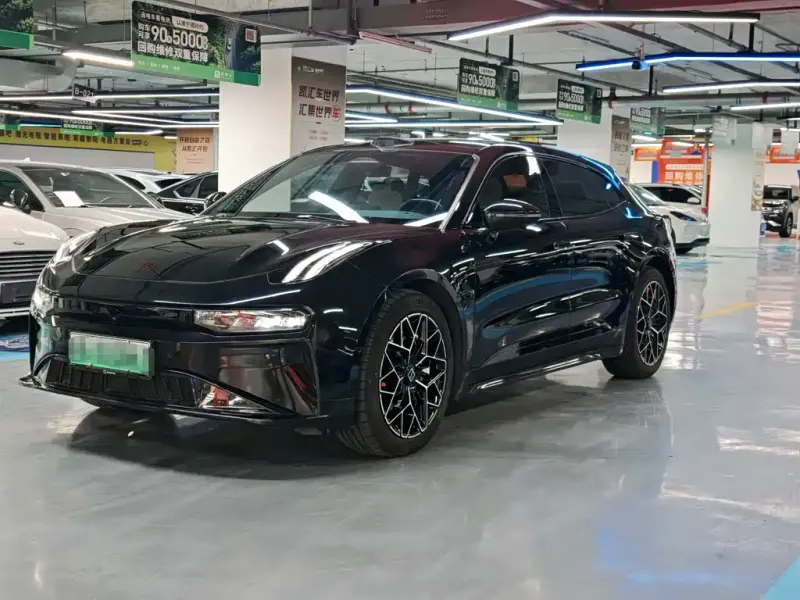 Zeekr 001, 2024