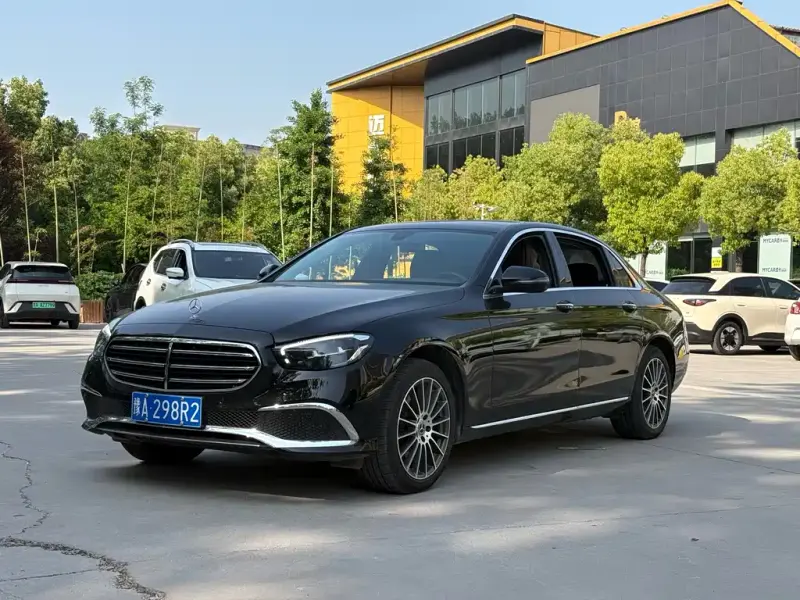 Mercedes-Benz E-Class, 2023