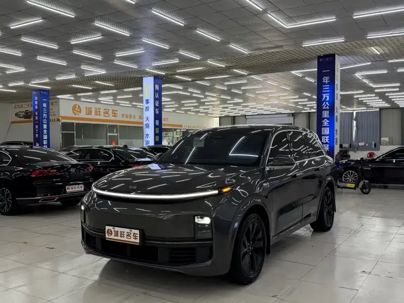 Li Auto Li L8, 2023