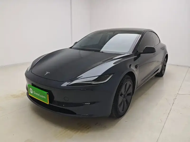 Tesla Model 3, 2024
