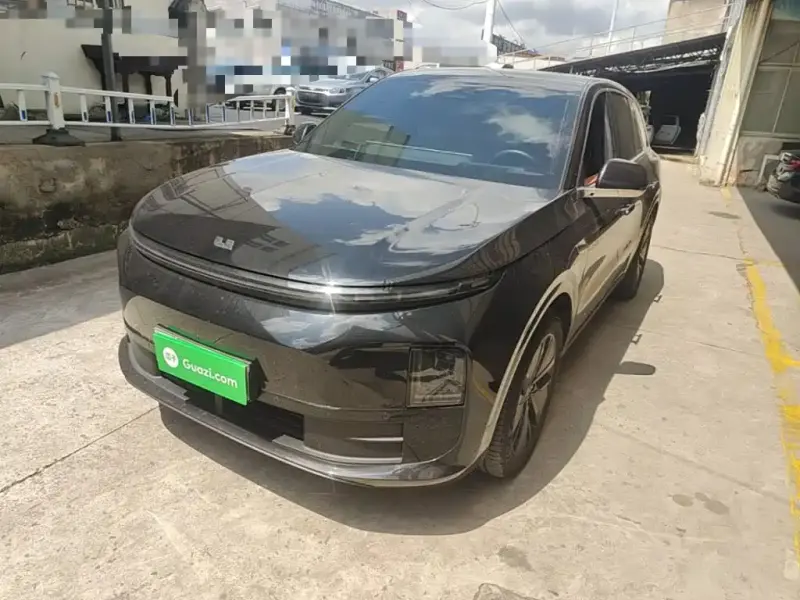 Li Auto Li L6, 2025