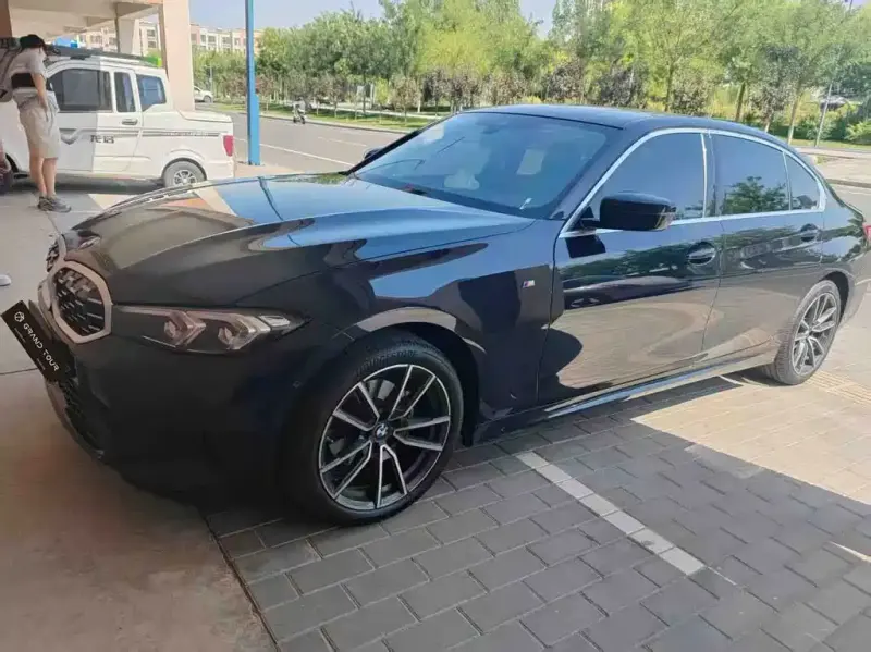 BMW 3 Series, 2024