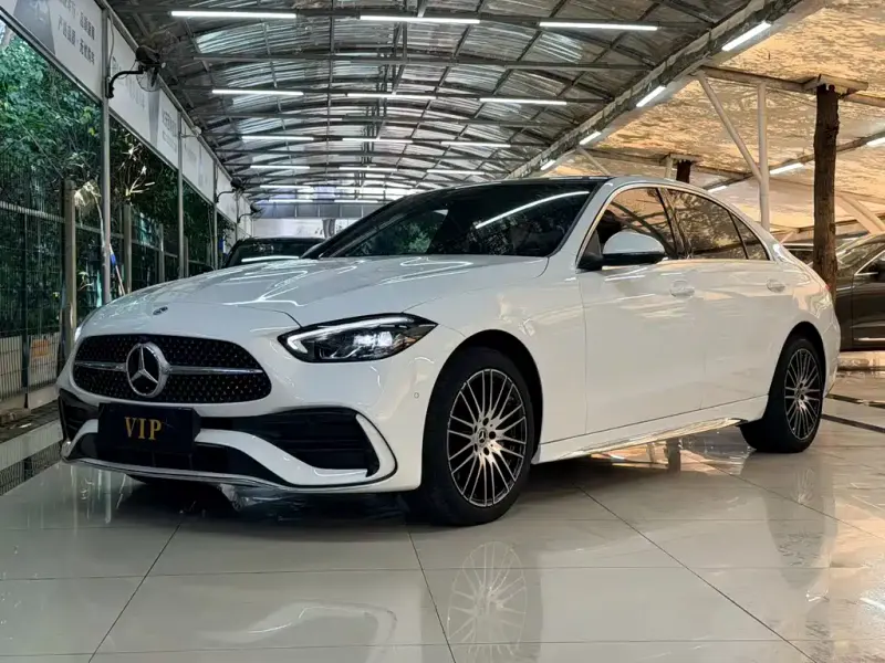 Mercedes-Benz C-Class, 2024