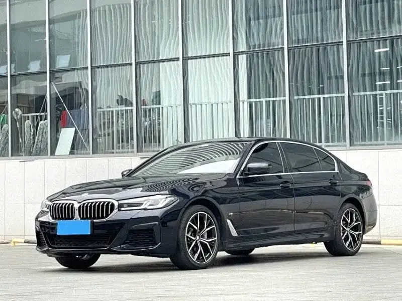 BMW 5 Series, 2022