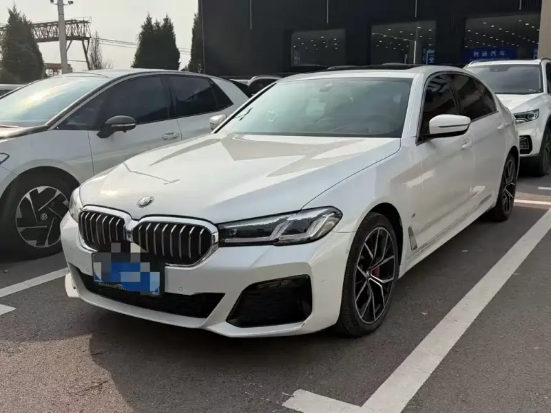 BMW 5 Series, 2021