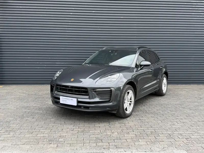 Porsche Macan, 2022