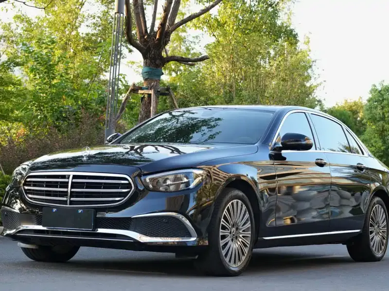Mercedes-Benz E-Class, 2022