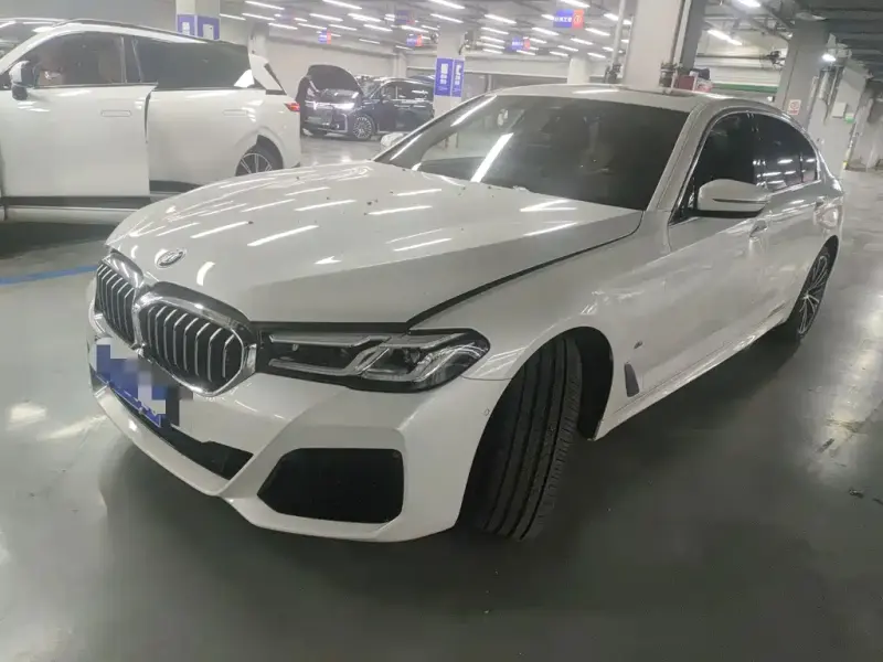 BMW 5 Series, 2023
